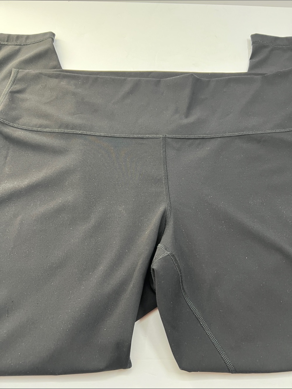 Lululemon Wunder Under High-Rise Leggings 28” - Picture 4 of 13
